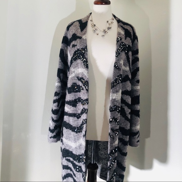 Chicos’s Long Sweater Cardigan Size 2 - Picture 5 of 6